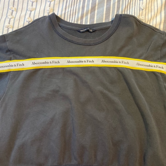 Abercrombie and Fitch sweatshirt - Picture 1 of 4